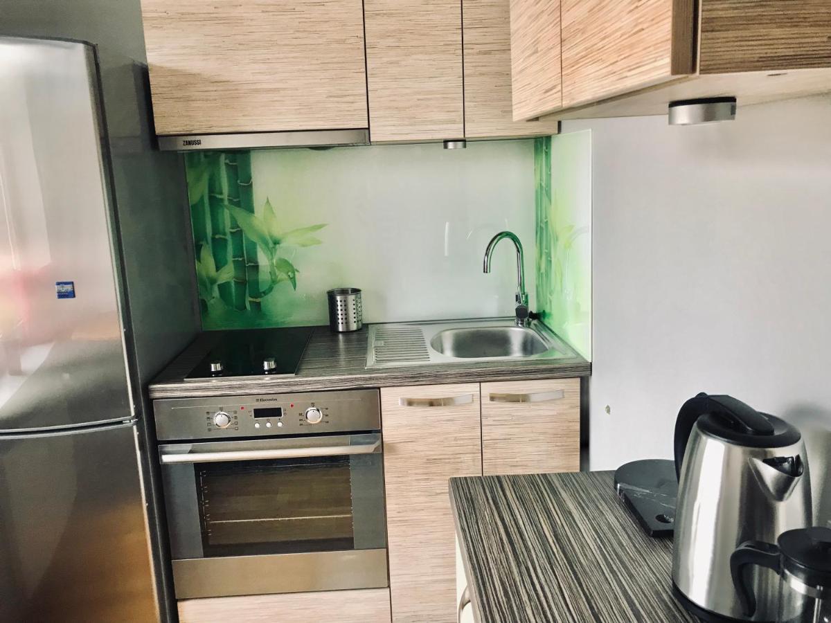 Cozy Central Apartment Талин Екстериор снимка