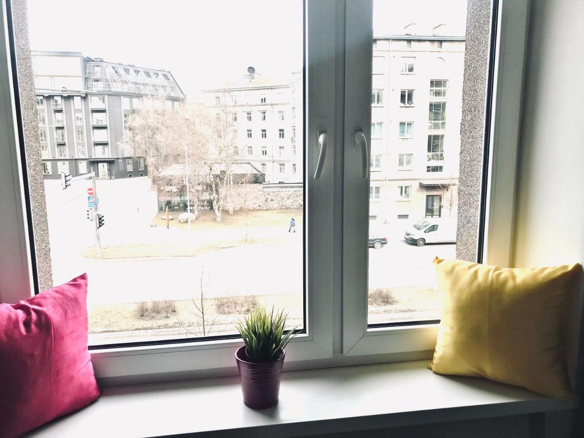 Cozy Central Apartment Талин Екстериор снимка